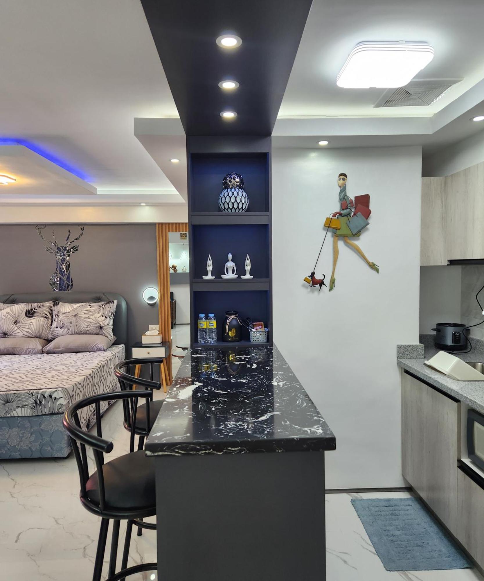 Condo Azur Suites B207 Near Airport, Netflix, Stylish, Cozy With Swimming Pool Мактан Экстерьер фото